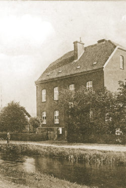 Die Alte Navigationsschule – eine Schifffahrtschule mitten auf dem Lande